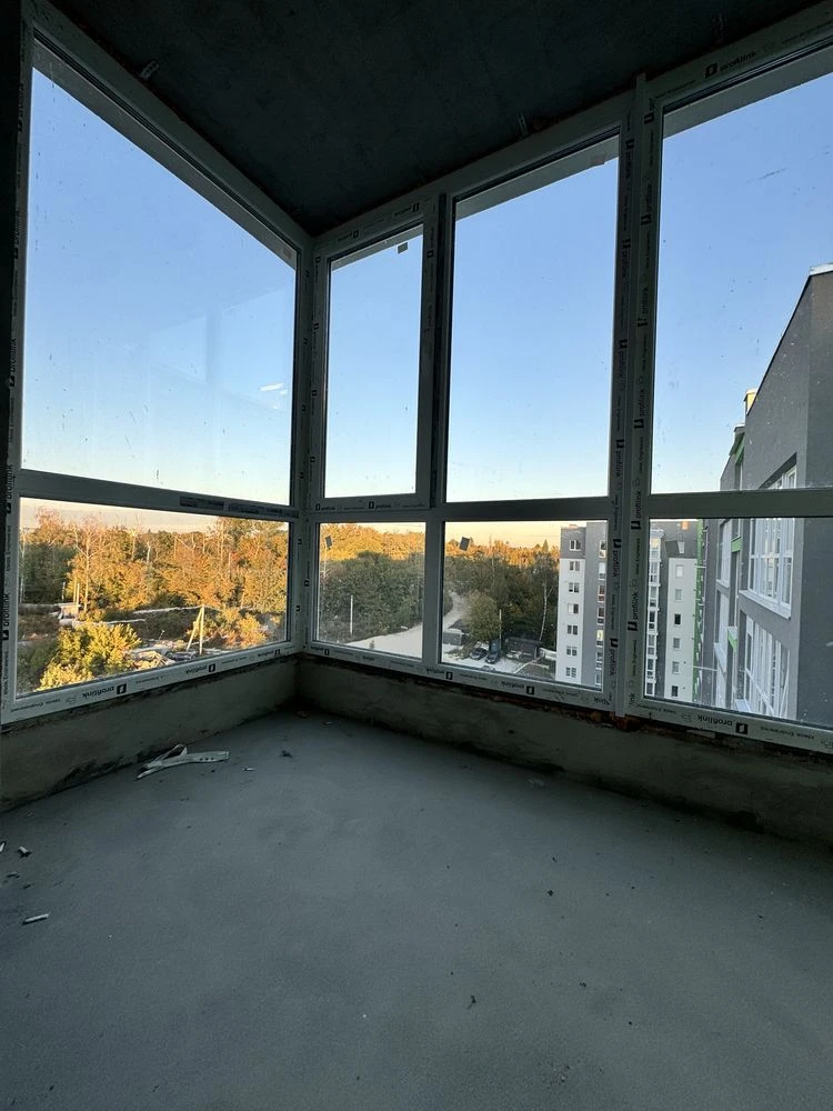 Sale of a 2-room apartment near the city center, Chornievska Street