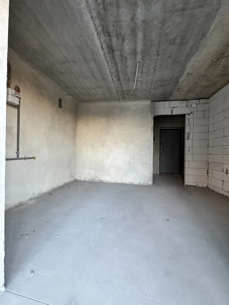 Sale of a 2-room apartment near the city center, Chornievska Street