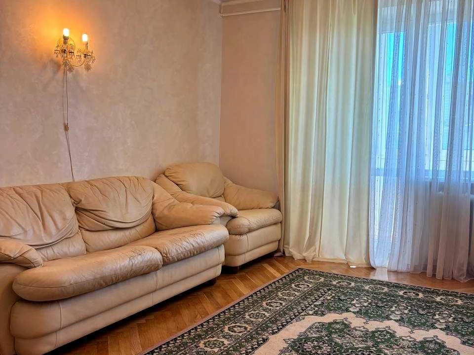 Квартира. Киев, улица авиаконструктора Антонова