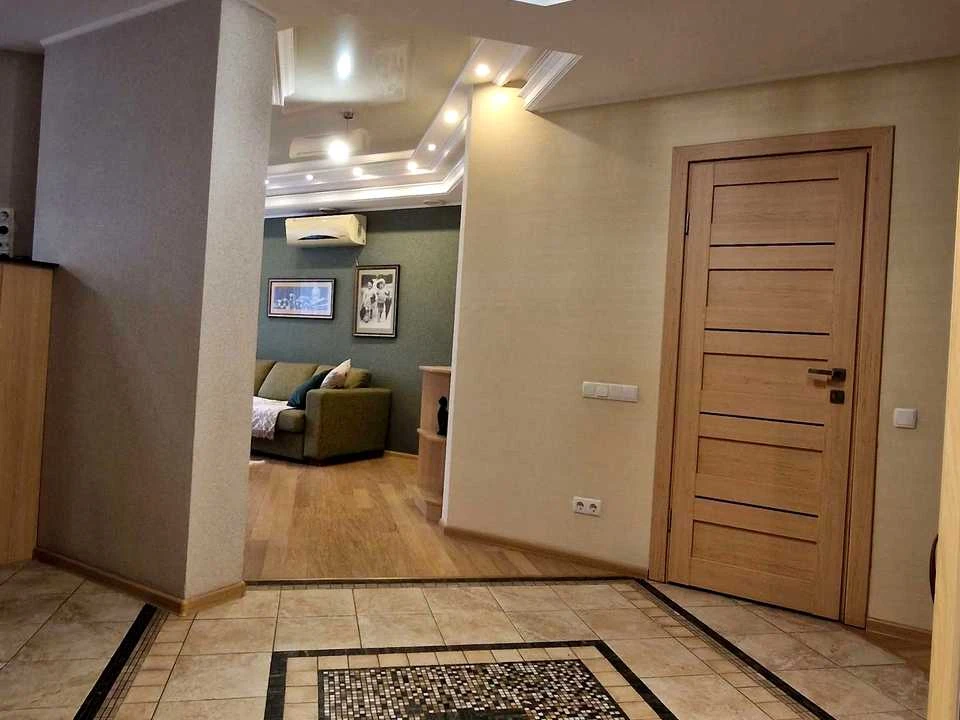 Квартира. Киев, улица Освити.
