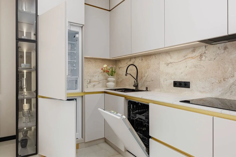 Sale of a 1-bedroom apartment on Zelena Street
