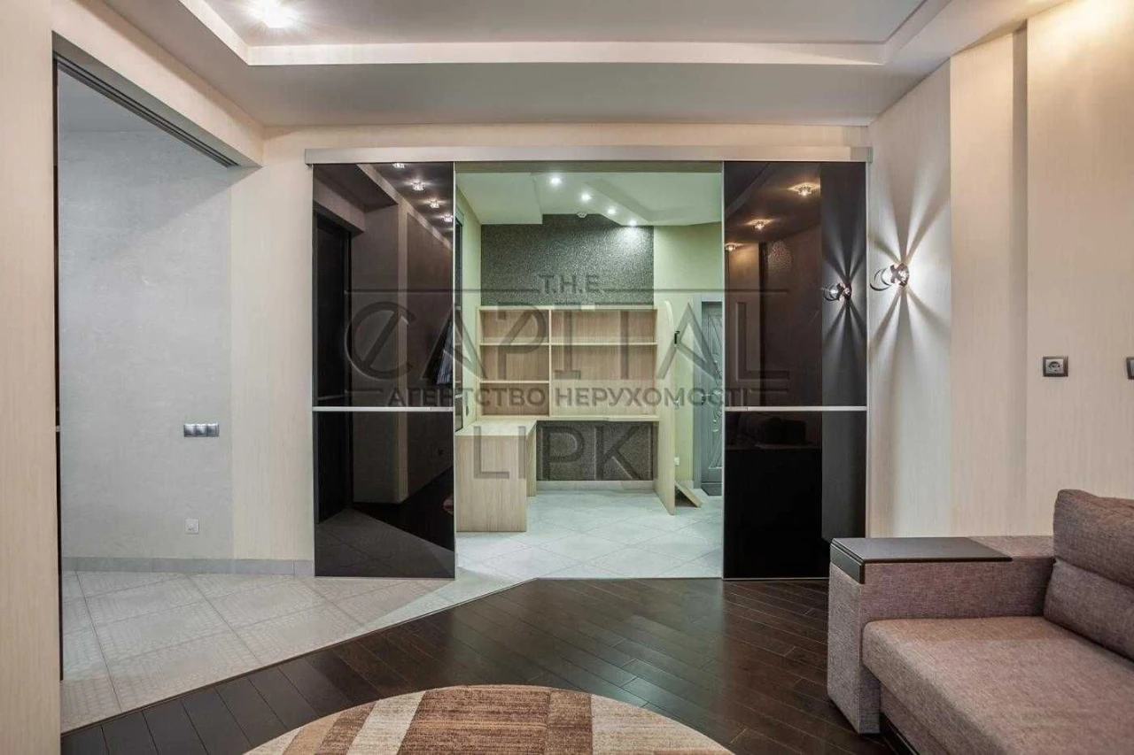Spacious 2-bedroom apartment for sale, 85m2, in the best complex