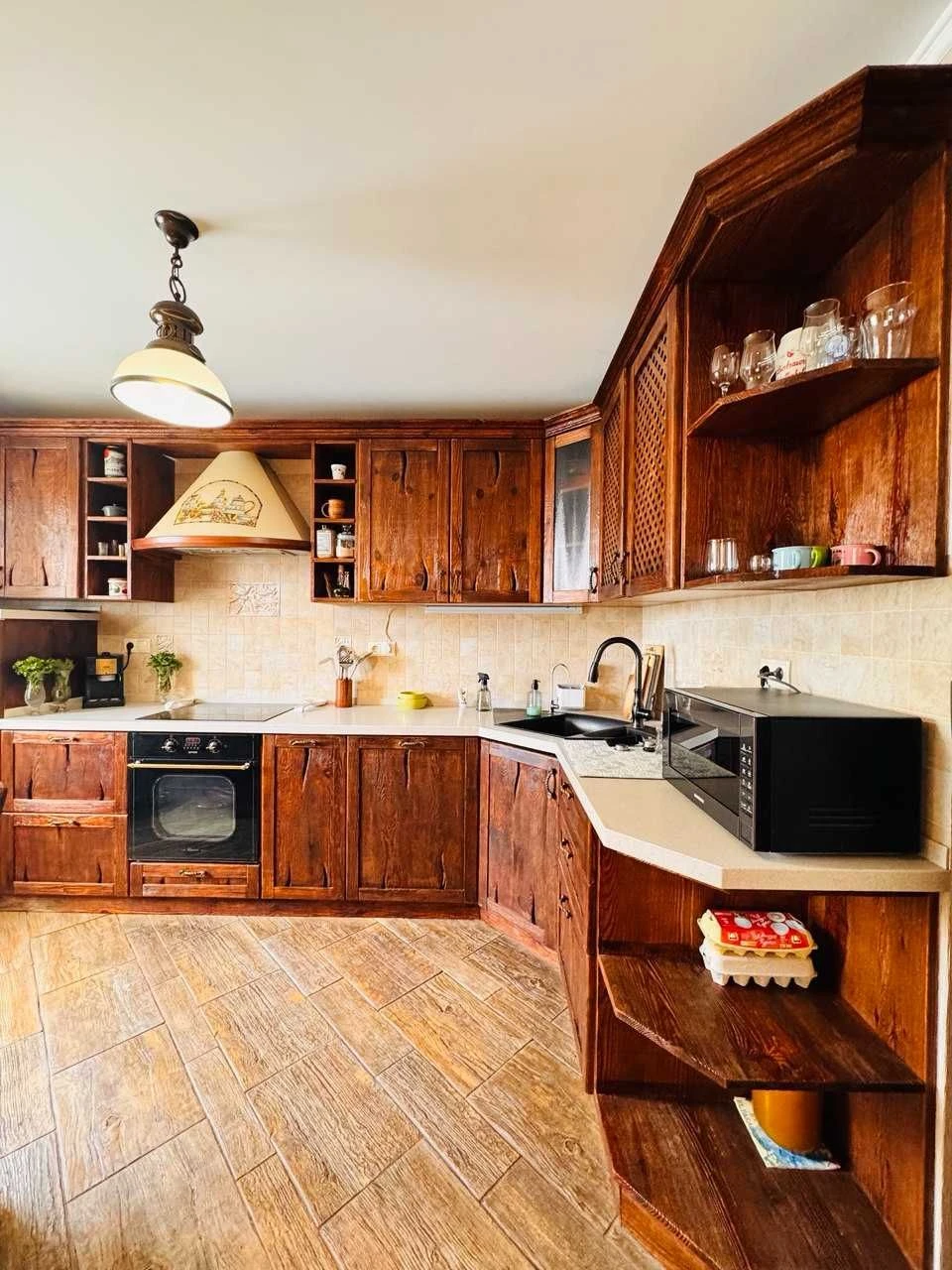 Sale of a penthouse with renovation! Park Peremohy, District of Darnitsa, Gen.