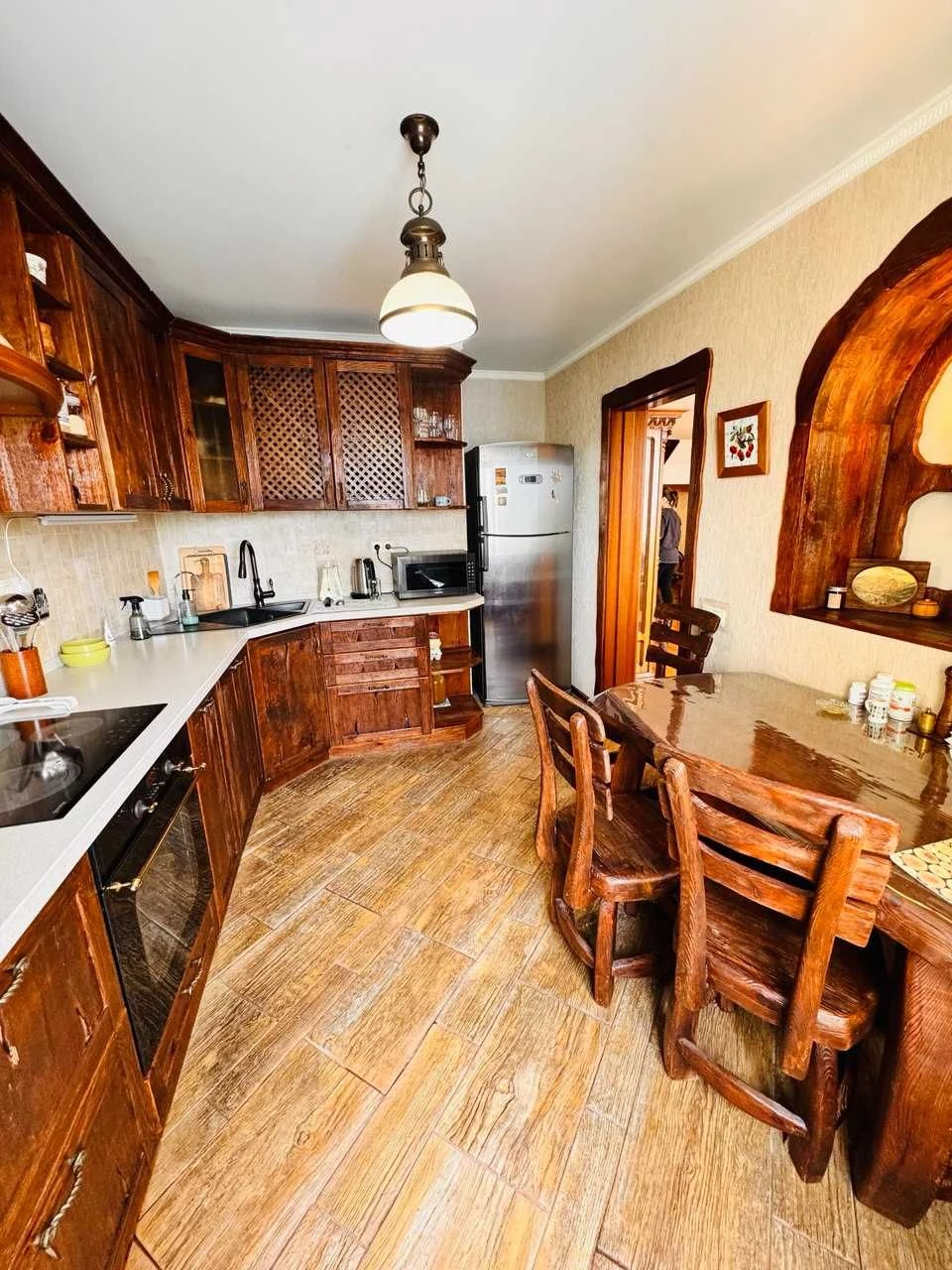 Sale of a penthouse with renovation! Park Peremohy, District of Darnitsa, Gen.