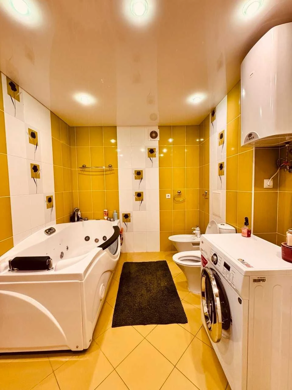 Sale of a penthouse with renovation! Park Peremohy, District of Darnitsa, Gen.