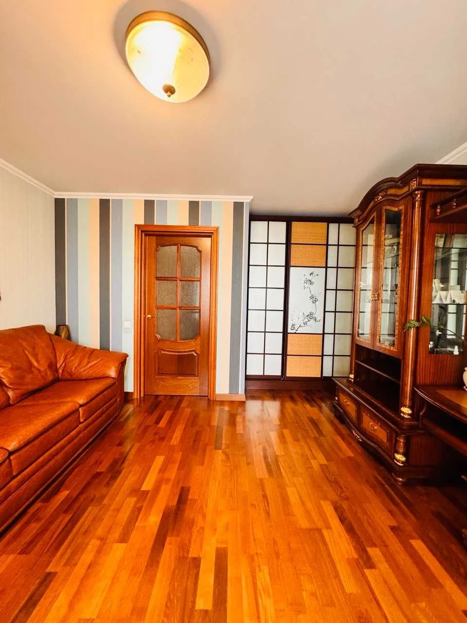 Sale of a penthouse with renovation! Park Peremohy, District of Darnitsa, Gen.