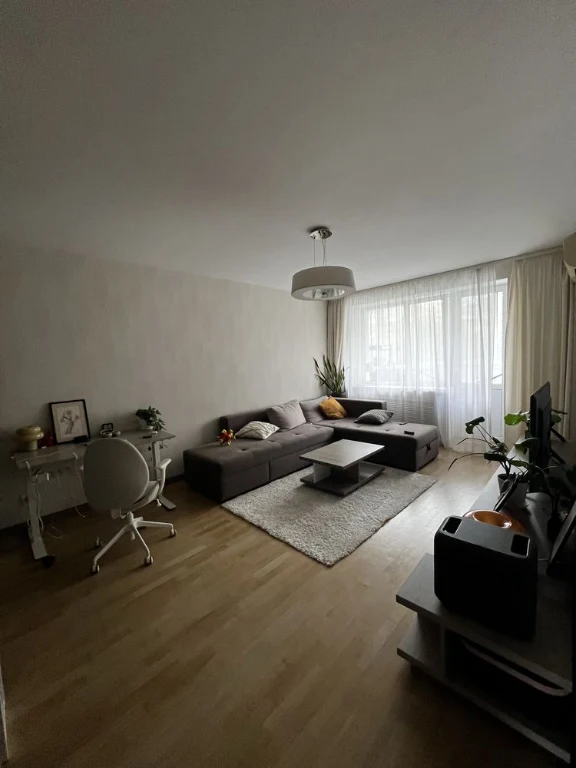 Продаж 3-кімнатноі квартири   Бульварно-кудрявська , метро З
