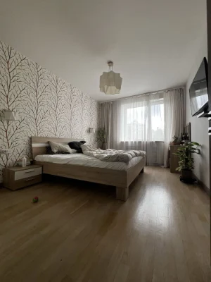 Продаж 3-кімнатноі квартири   Бульварно-кудрявська , метро З