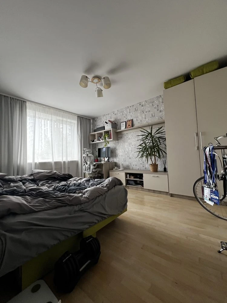 Продаж 3-кімнатноі квартири   Бульварно-кудрявська , метро З