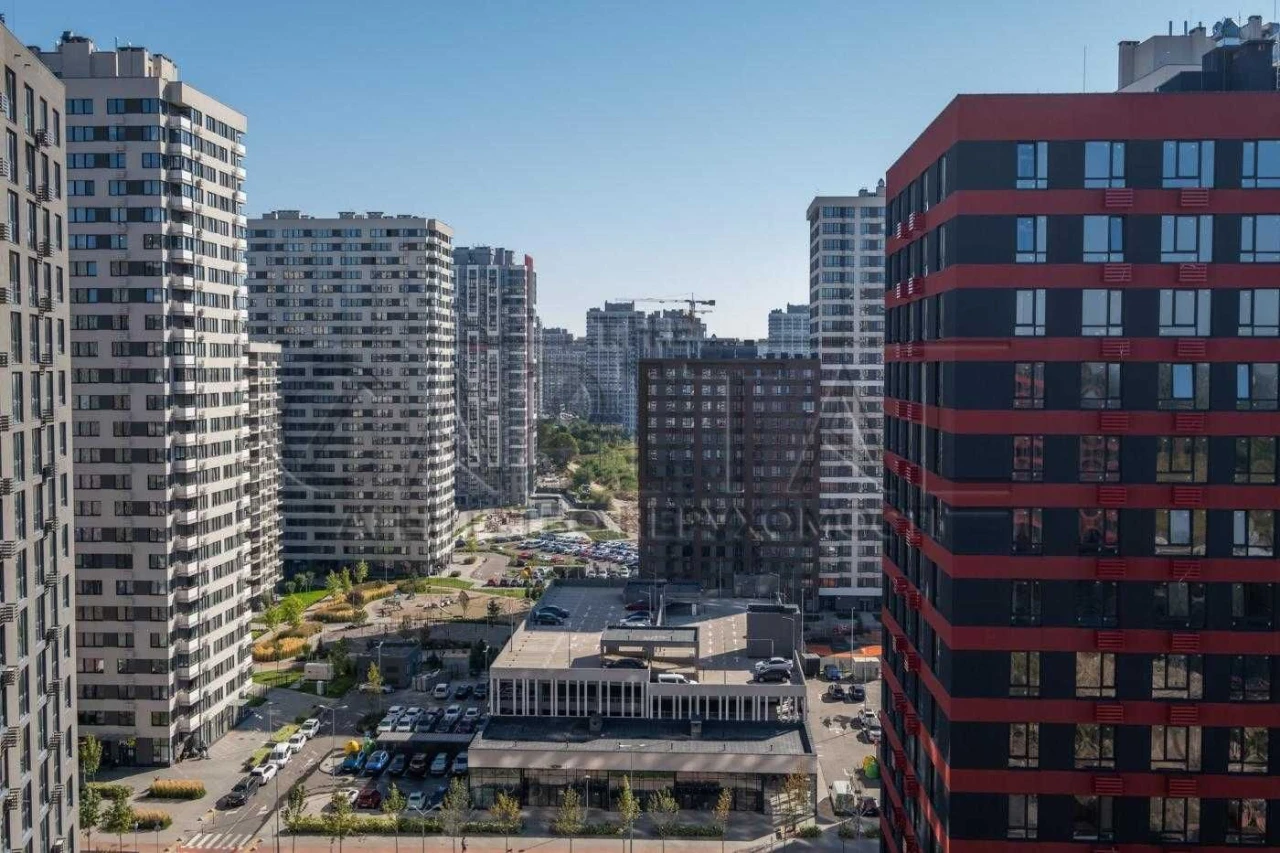Apartment for Sale, Warsaw 3 Residence, Oleся Street, Podilskiy District