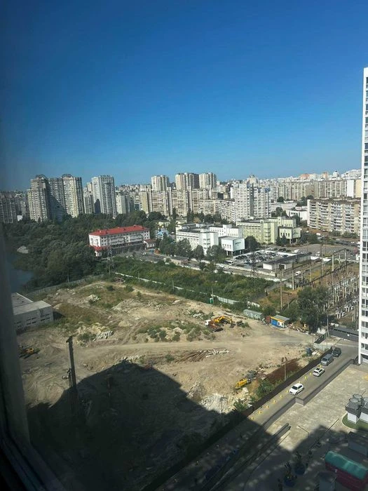 Продажа, 2-х комнатной, ЖК "Лебединий" 70 м.кв. Видовая!