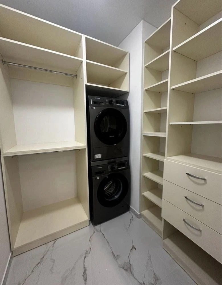 Sale of a two-bedroom apartment in an elite complex