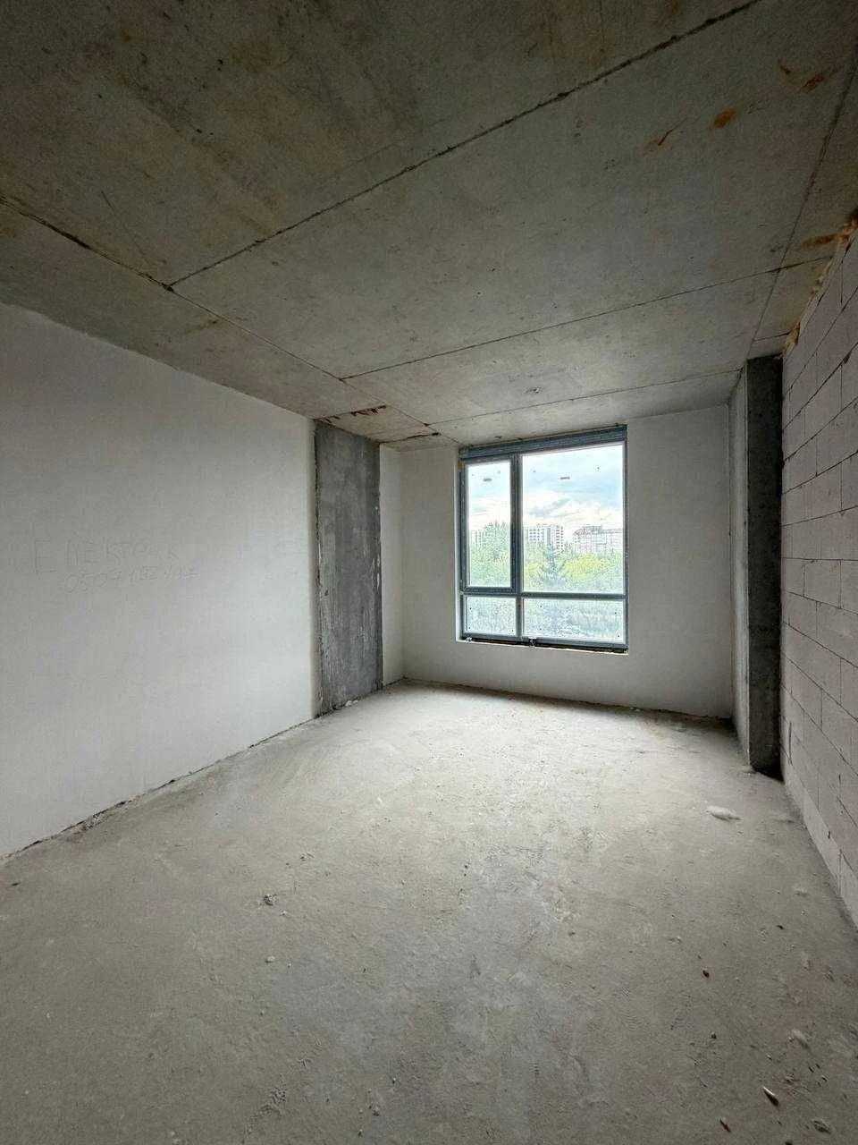 2-bedroom apartment near the river in the Park Alley residential complex