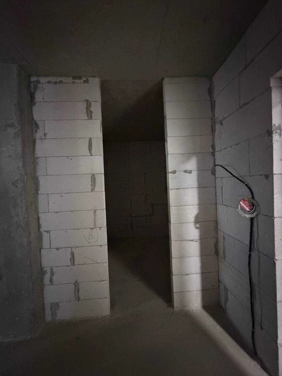 2-bedroom apartment near the river in the Park Alley residential complex