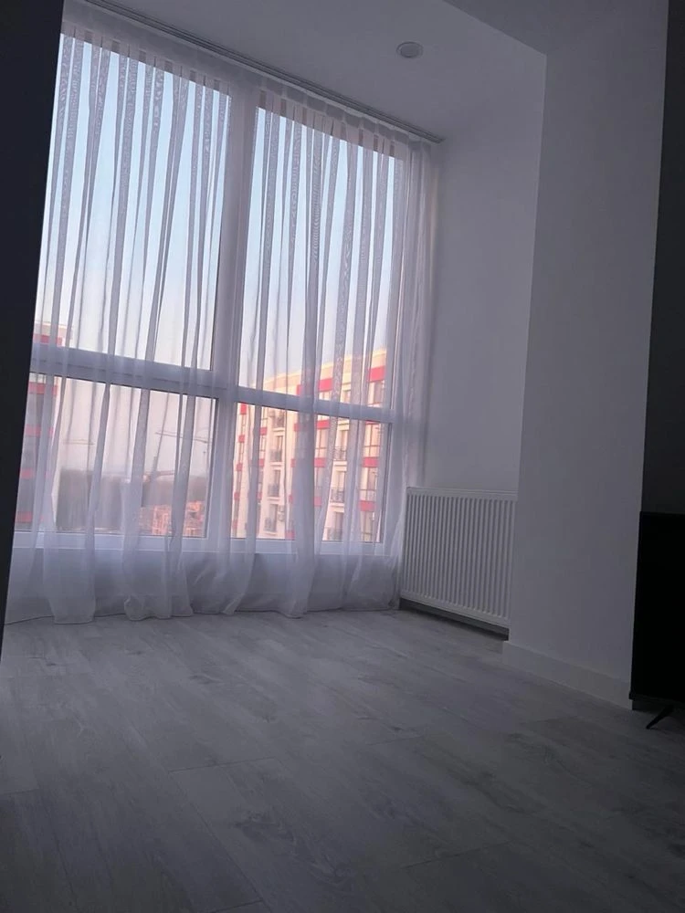 Sale of a 2-bedroom apartment with renovation and furniture