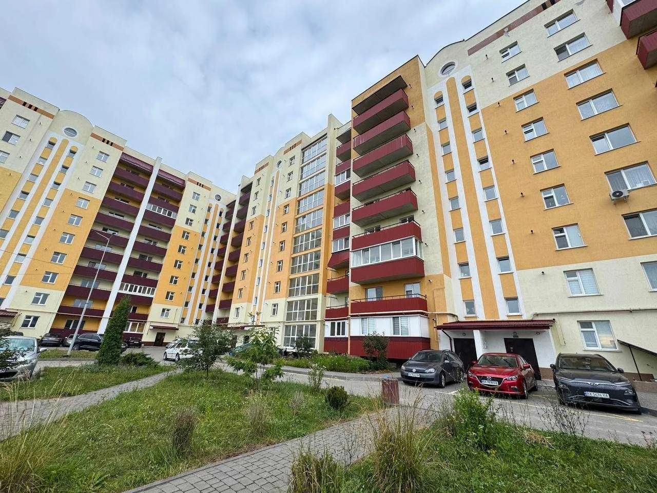Продажа квартиры в новостройке с ремонтом, лучшая цена