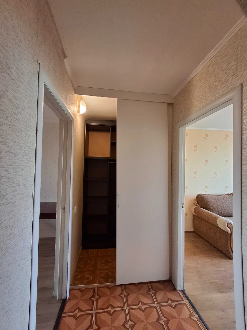 Продаж 3 кім. кв. вул.Бакинська,37. Газ, метро Дорогожичі