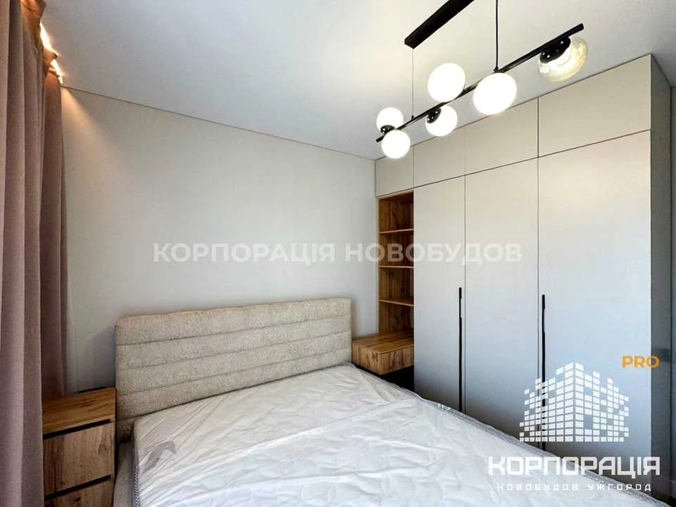 Apartment. Uzhgorod, Boris Tlehasa Street