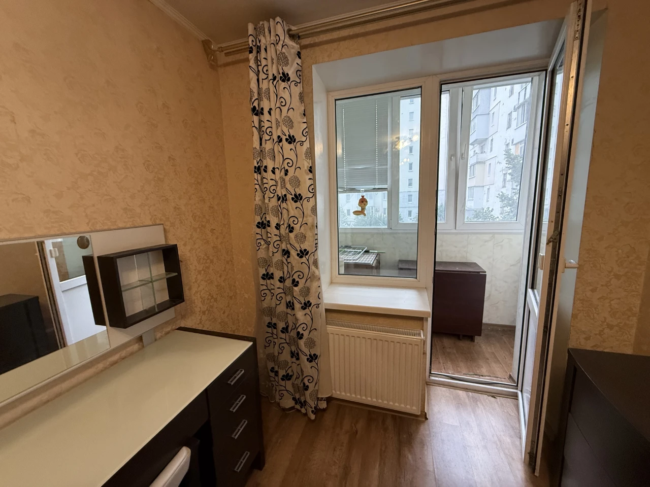 Продаж 2-Кімнатна квартира/ Нескорених