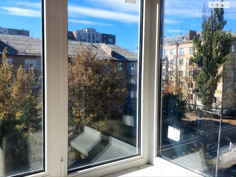 Long-Term Rental Apartment, Holosiiv