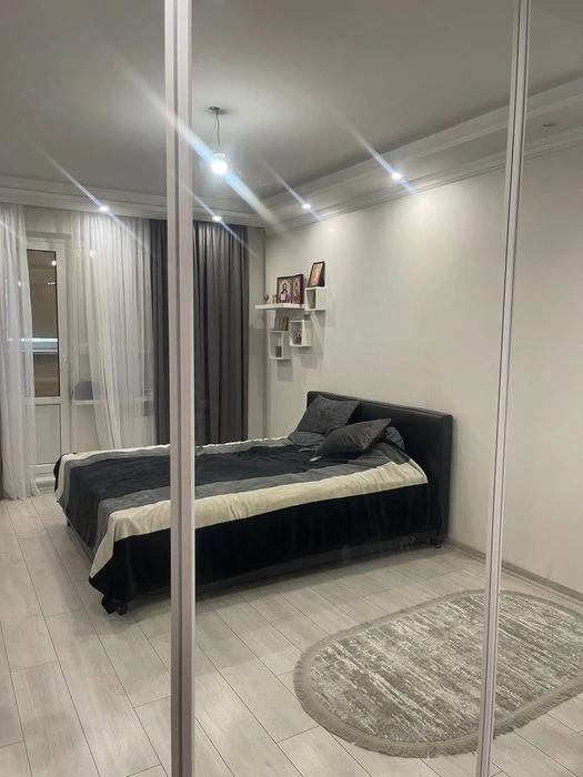 Продажа 3-х комнатной квартиры в ЖК Кристер град
