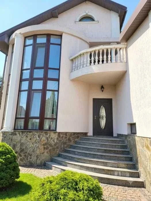 For Sale: Premium Class House with Billiard Room‼️ New Houses!