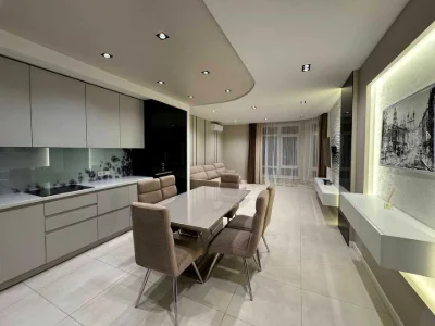 Apartment. Lviv, Kulparkivska St.