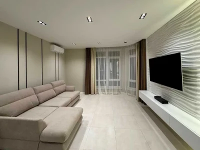 Apartment. Lviv, Kulparkivska St.