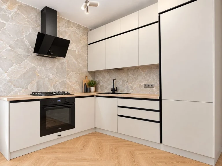 Sale of a 2-bedroom apartment | Completely renovated, move-in ready