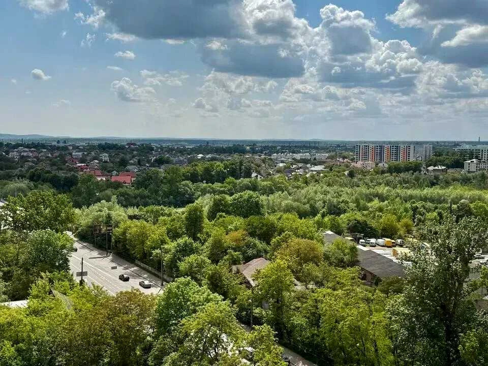 Квартира. Івано-Франківськ, Володимира Івасюка вул.