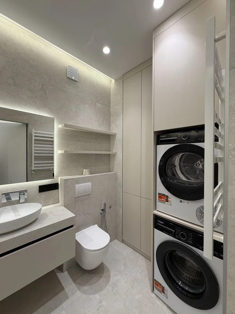 Sale of a 3-bedroom apartment in Uzh Towers.