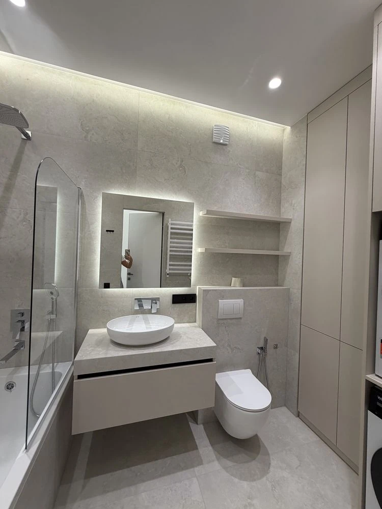 Sale of a 3-bedroom apartment in Uzh Towers.