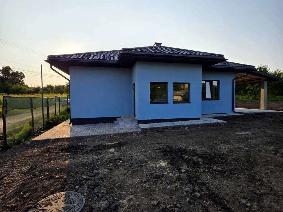 Будинок. Чернівці, Козацька