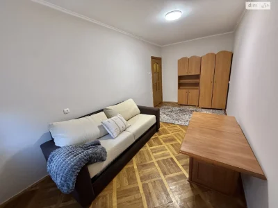 Long-Term Rental Apartment, Railway Station