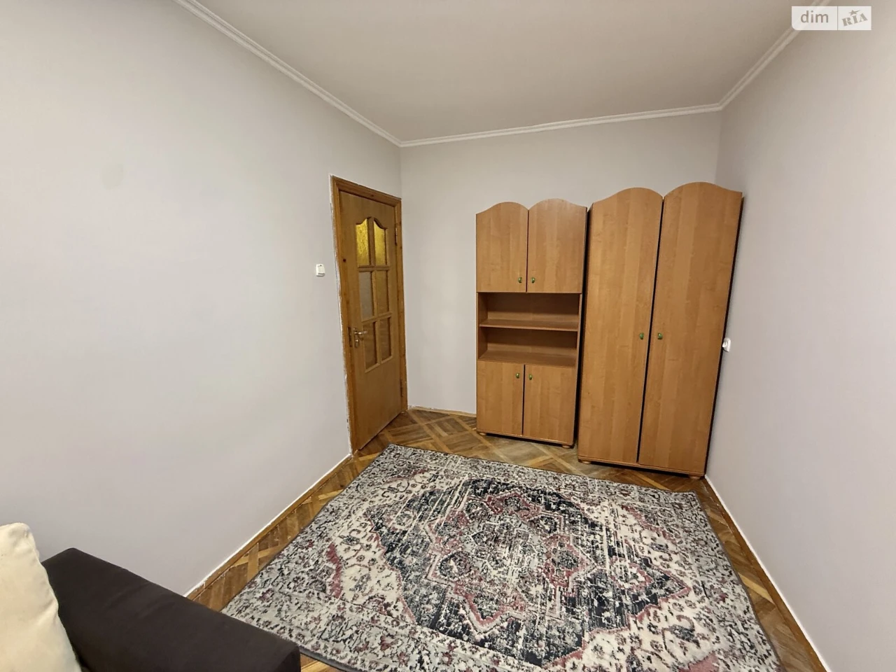 Long-Term Rental Apartment, Railway Station