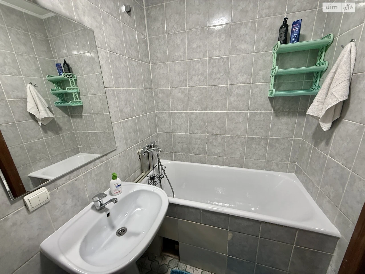 Long-Term Rental Apartment, Railway Station