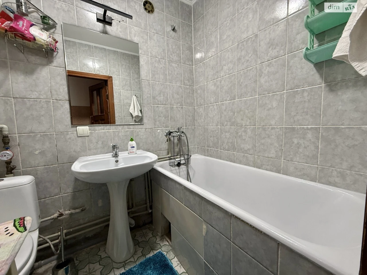 Long-Term Rental Apartment, Railway Station