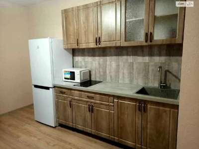 Long-Term Rental Apartment, Pozniaky