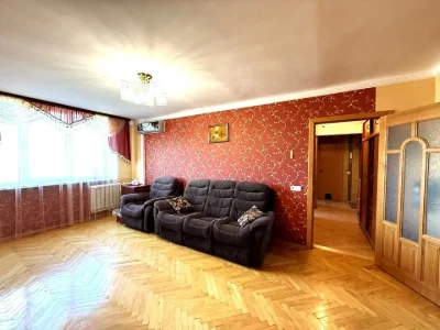 Квартира. Київ, Харківське шосе