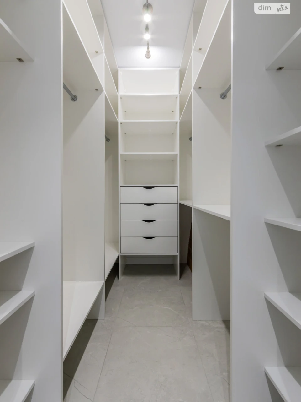 Sale of Apartment Mikysls'ka Slobidka