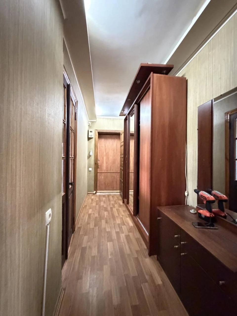 Продажа 2-комнатной квартиры в кирпичном доме в Таирове (3-372-171)