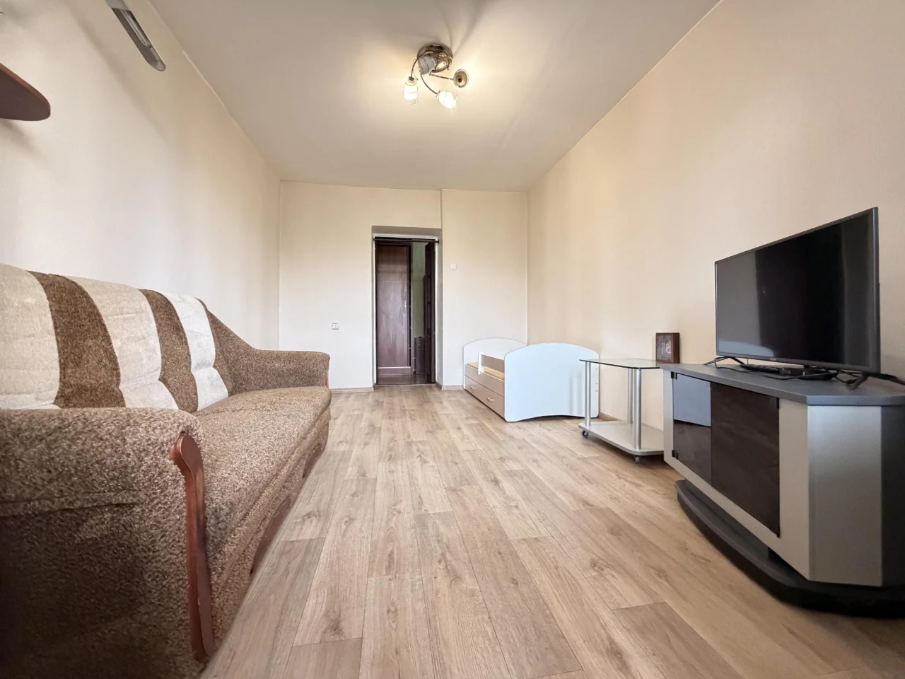 Продажа 2-комнатной квартиры в кирпичном доме в Таирове (3-372-171)