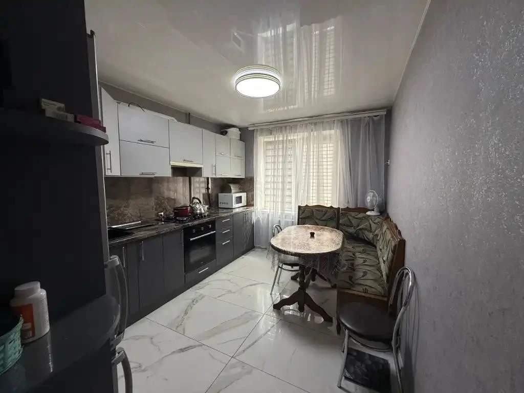 Продам 3к кв Героев пр. 4, корп. 13, ЖМ Победа-4