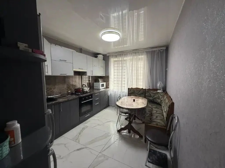 For Sale: 3-room apartment, Heroes Ave. 4, Building 13, Victory-4 Residential Complex