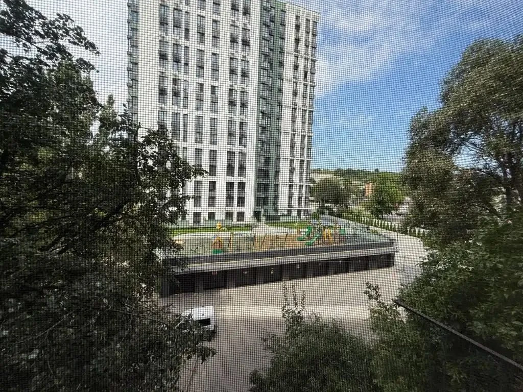 Продам 3к кв Героев пр. 4, корп. 13, ЖМ Победа-4