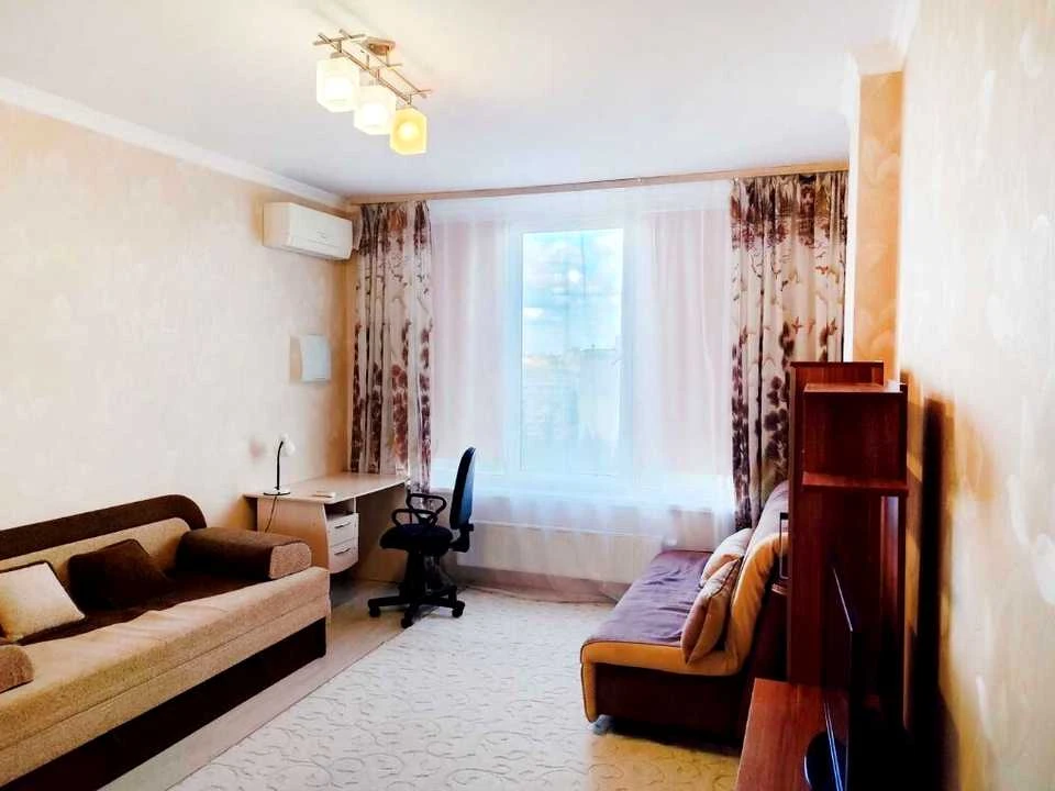 Квартира. Киев, улица Богатырская