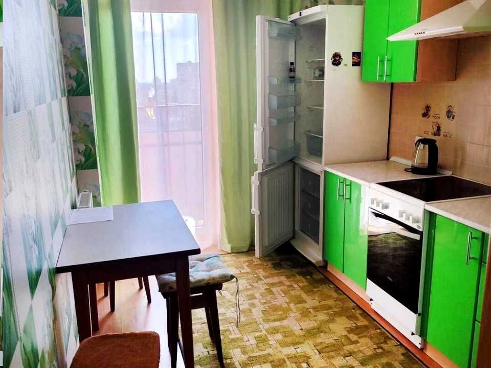Квартира. Киев, улица Богатырская