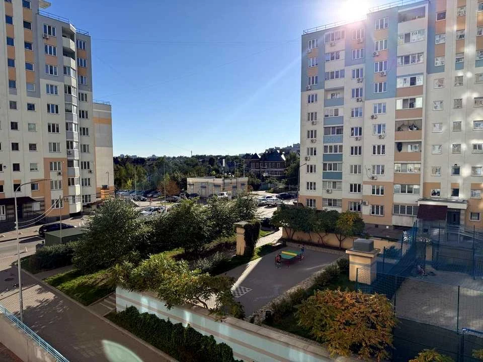 Квартира. Київ, Сергія Данченка вул.