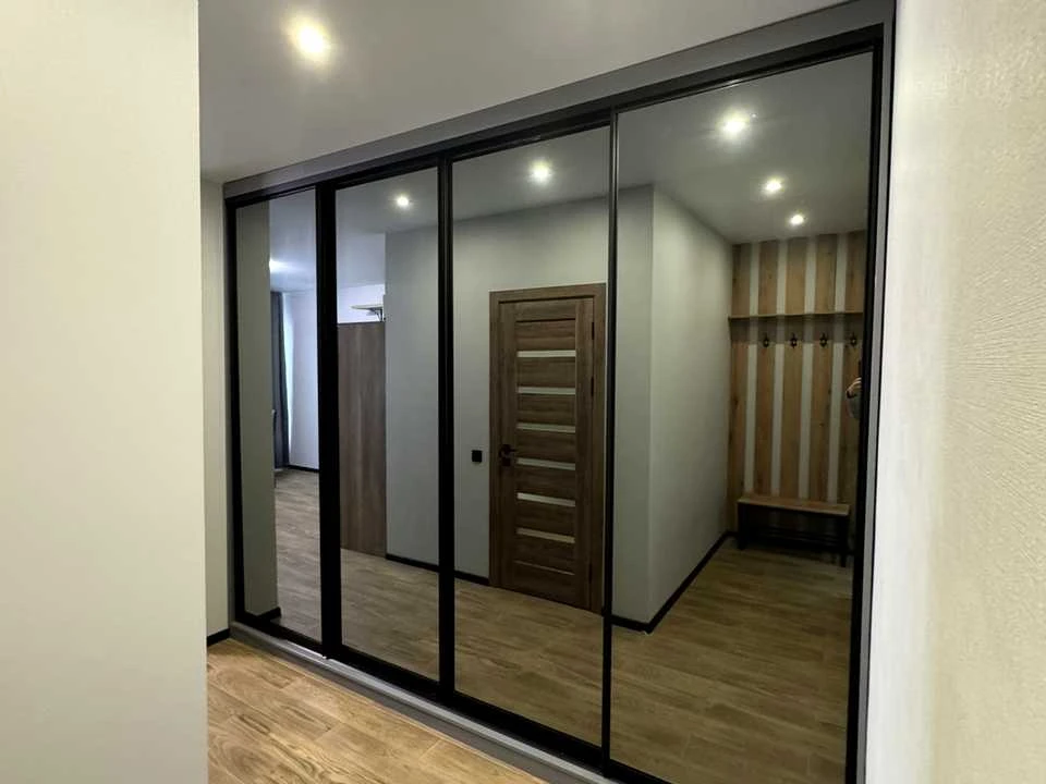 Apartment. Kyiv, Obolonsky Prospect.