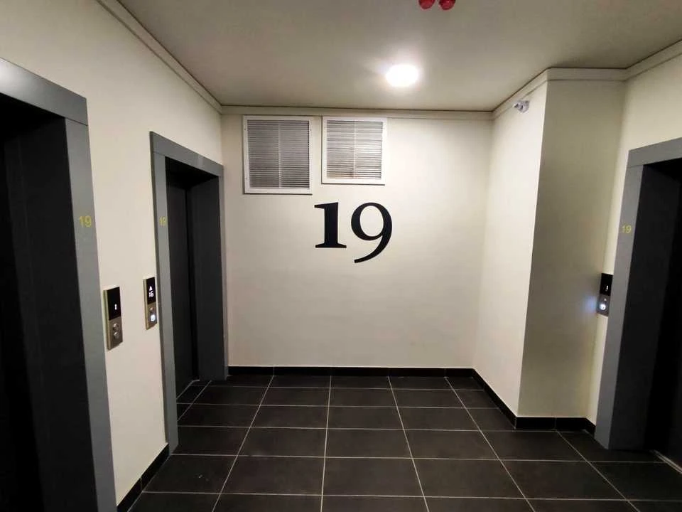Apartment. Kyiv, Vsevolod Zmienko St.